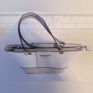 GUESS Kamryn Pale Pink and White Tote Bag